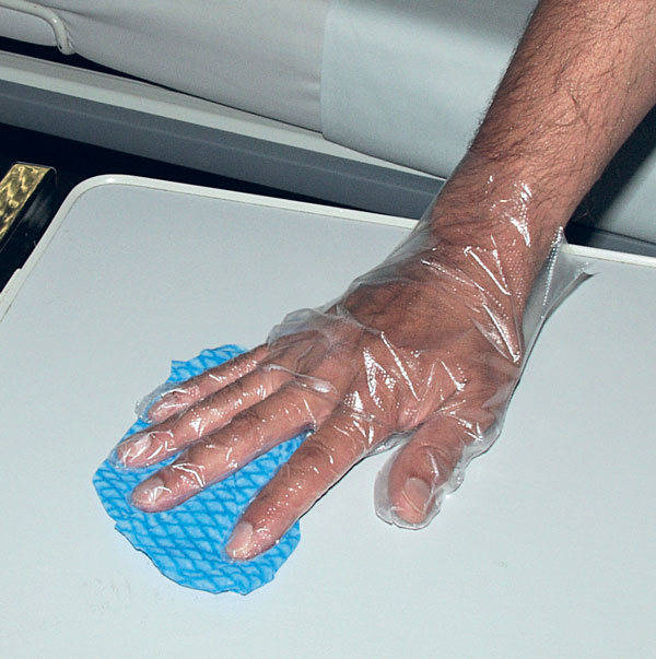 NOBAGLOVE POLY, vyšetřovací rukavice polyetylenové nepudrované, MALÉ, 100 ks
