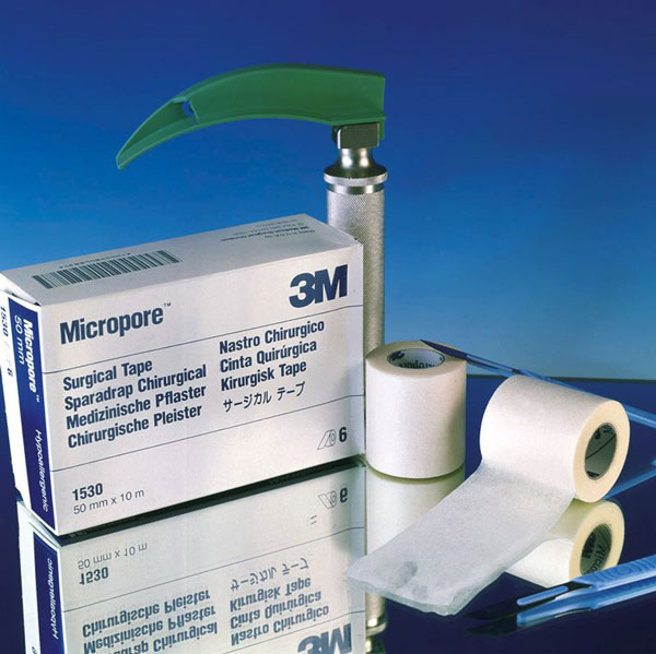 Micropore, hypoalergenní, papírová fixační náplast, 1,25 cm x 9,1 m, 1 ks